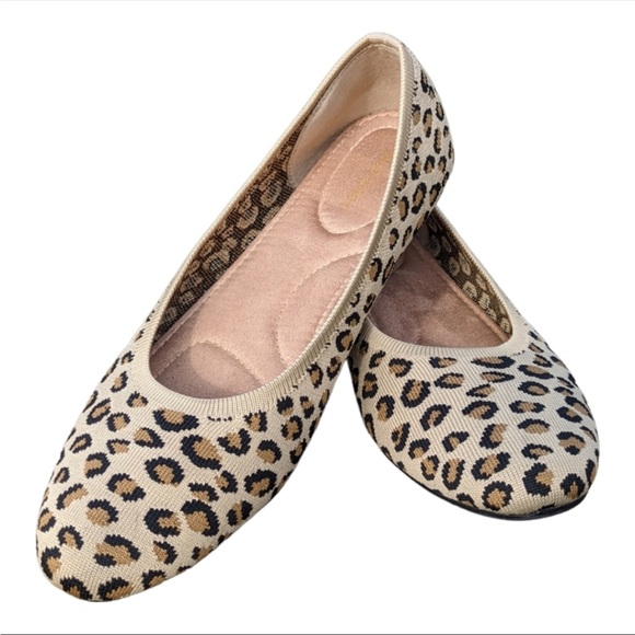 Old Navy Shoes - Old Navy | Almond Toe Knit Leopard Flats